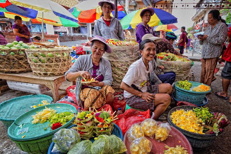 Markets & Artisan Discoveries